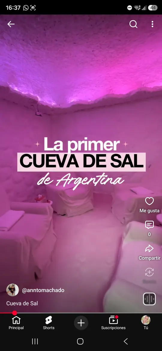 Video UGC de Anto en la primera cueva de sal de Argentina