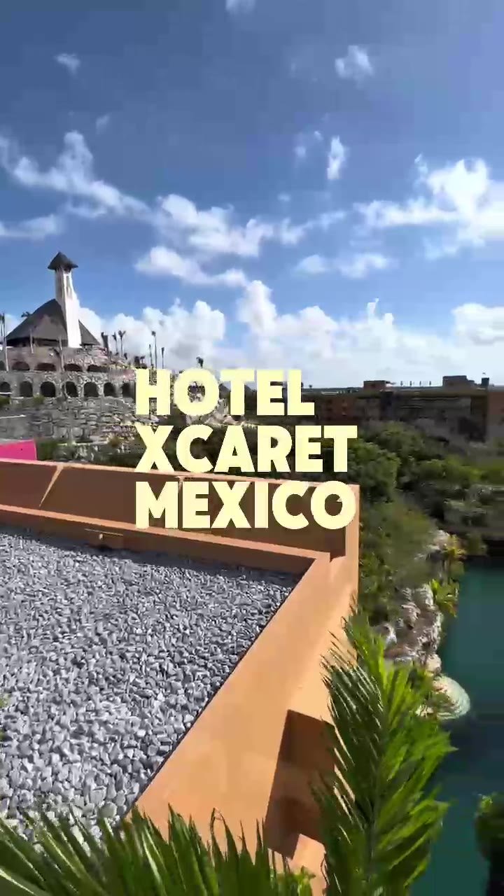 Anto recorriendo el Hotel Xcaret México